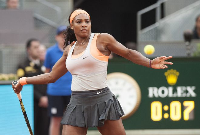 九游游戏平台阿扎伦卡迎来十赛季高光表现，德国队球迷沸腾！的简单介绍